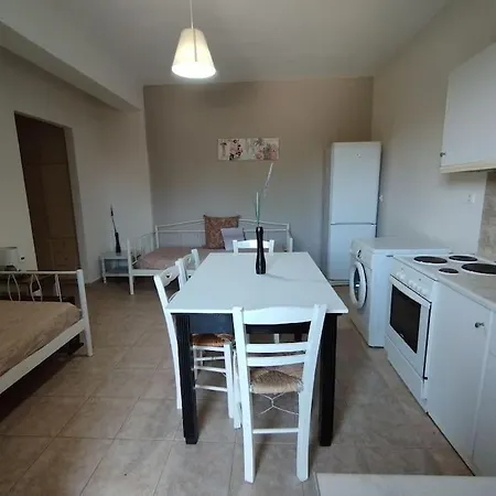 Anthoula's Cozy, Sunny Apartment!! 스투파